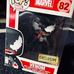 Funko Pop! Marvel #82 Venom Walgreens Vaulted Vinyl Figure